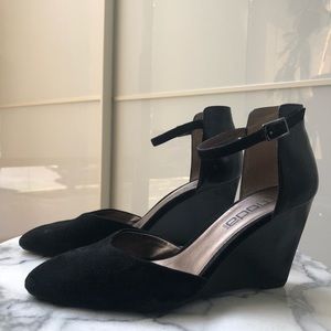 Moda black ankle strap heels | SIZE 9